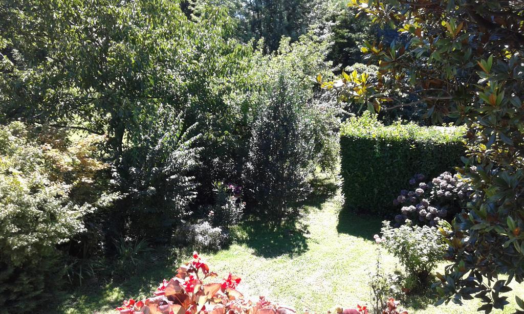 B&B Bosco Fiorito Malgesso Luaran gambar